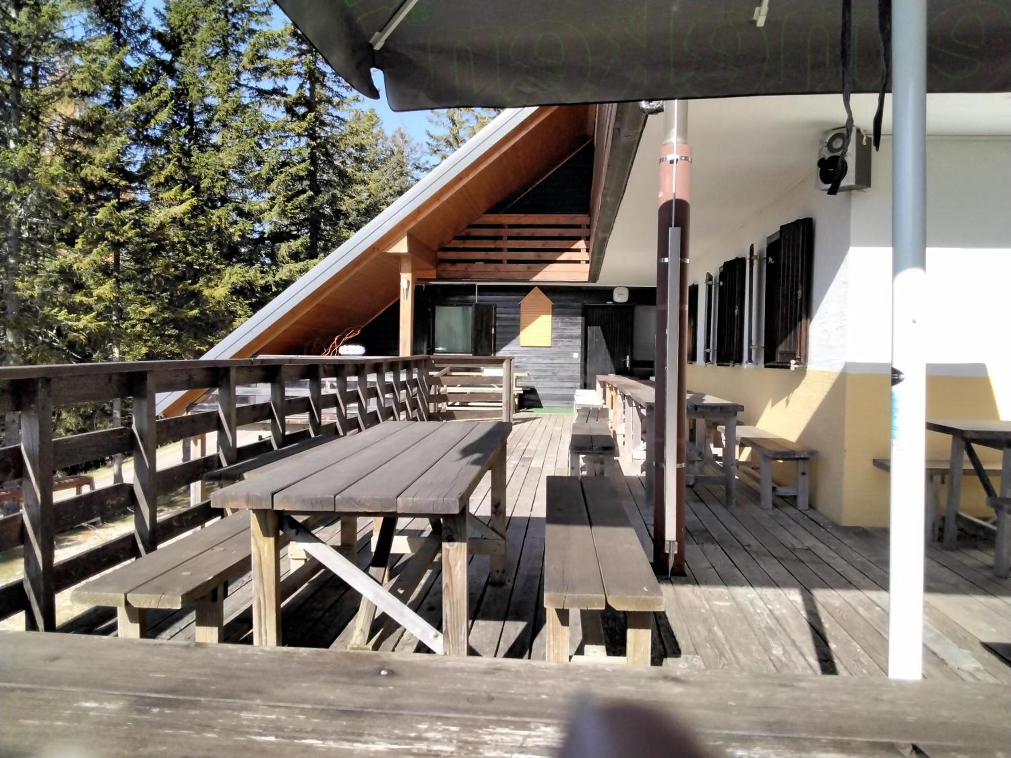 Accommodation And Restaurant Tia Cerklje na Gorenjskem Eksteriør bilde